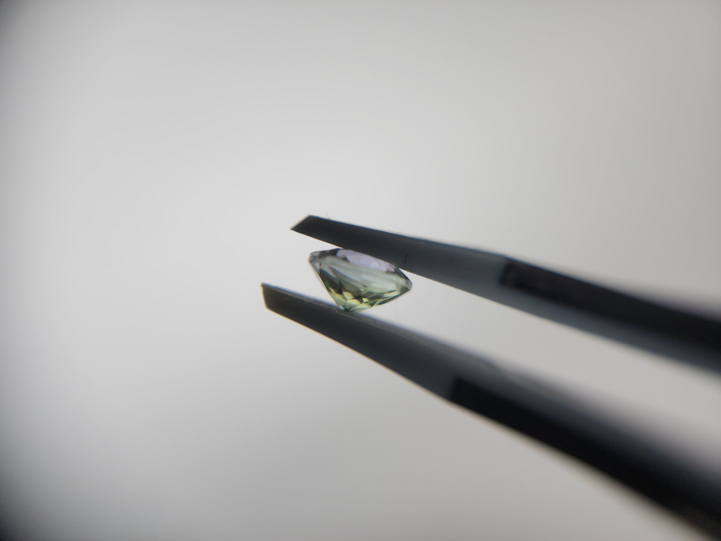 0660-2 ゾイサイト 0.76ct