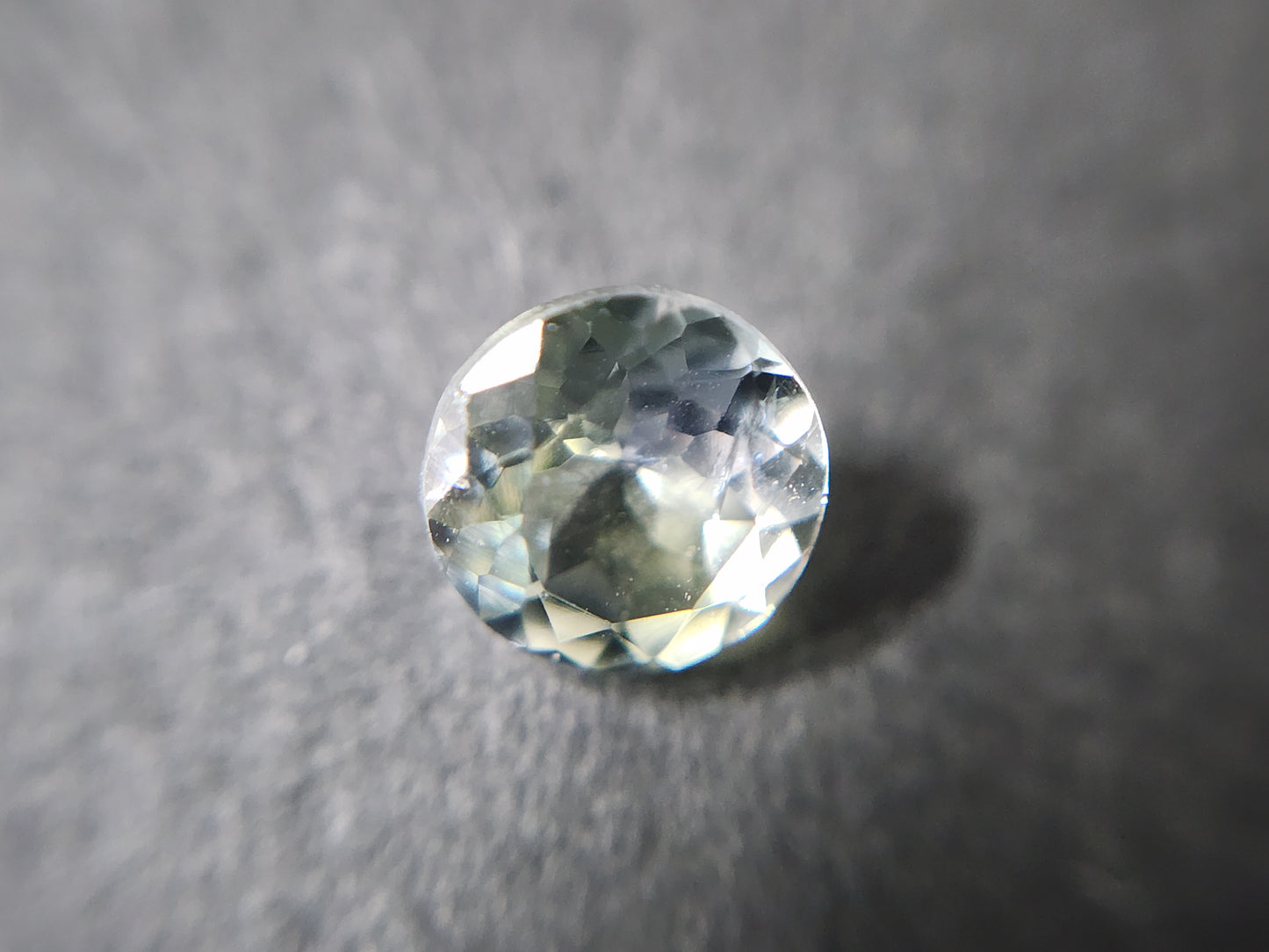 0660-2 ゾイサイト 0.76ct