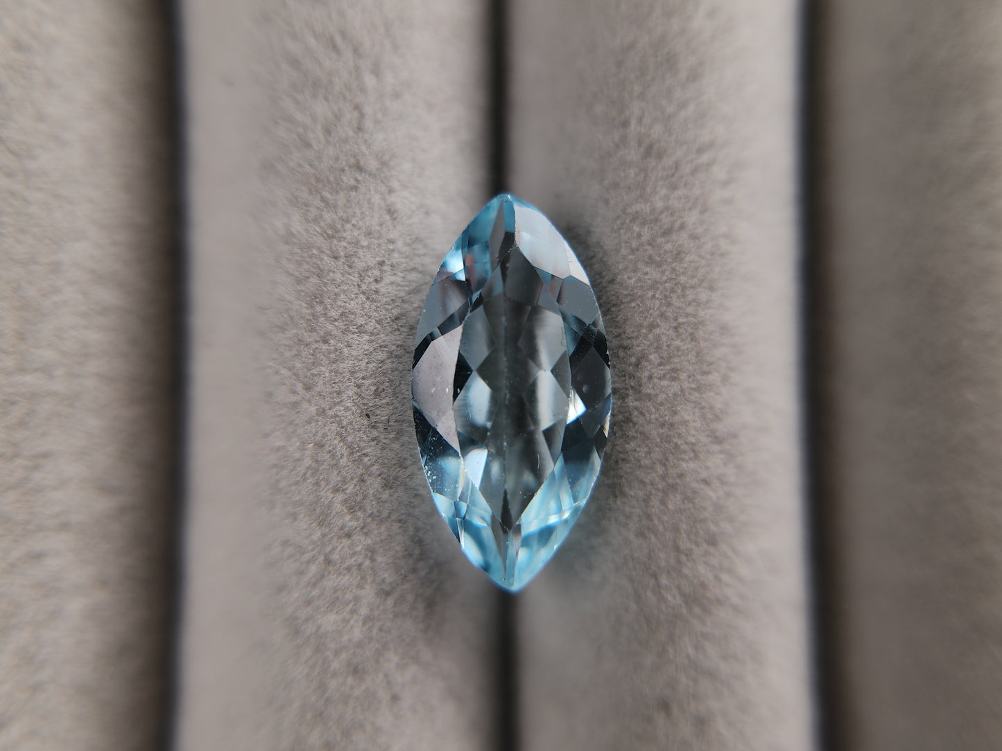 0917-1 ブルートパーズ 4.41ct