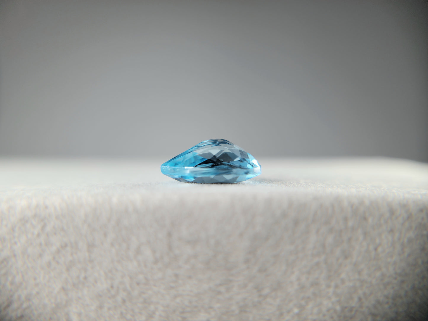 0917-9 ブルートパーズ 6.87ct