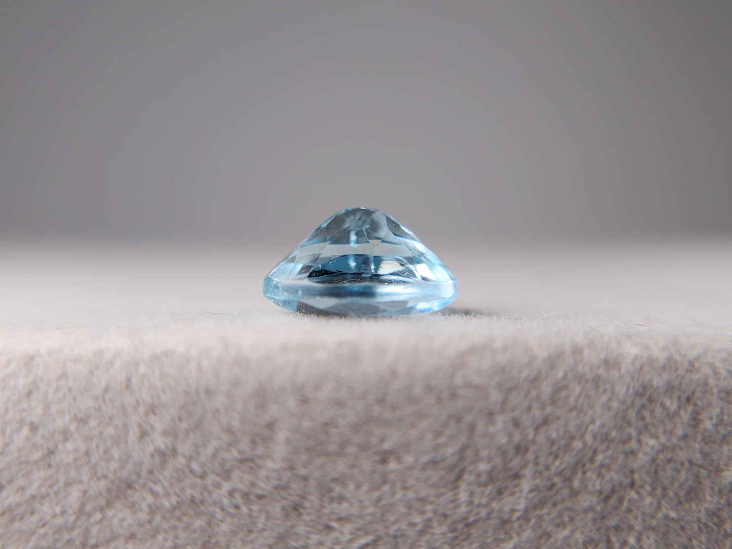 0917-13 ブルートパーズ 2.21ct