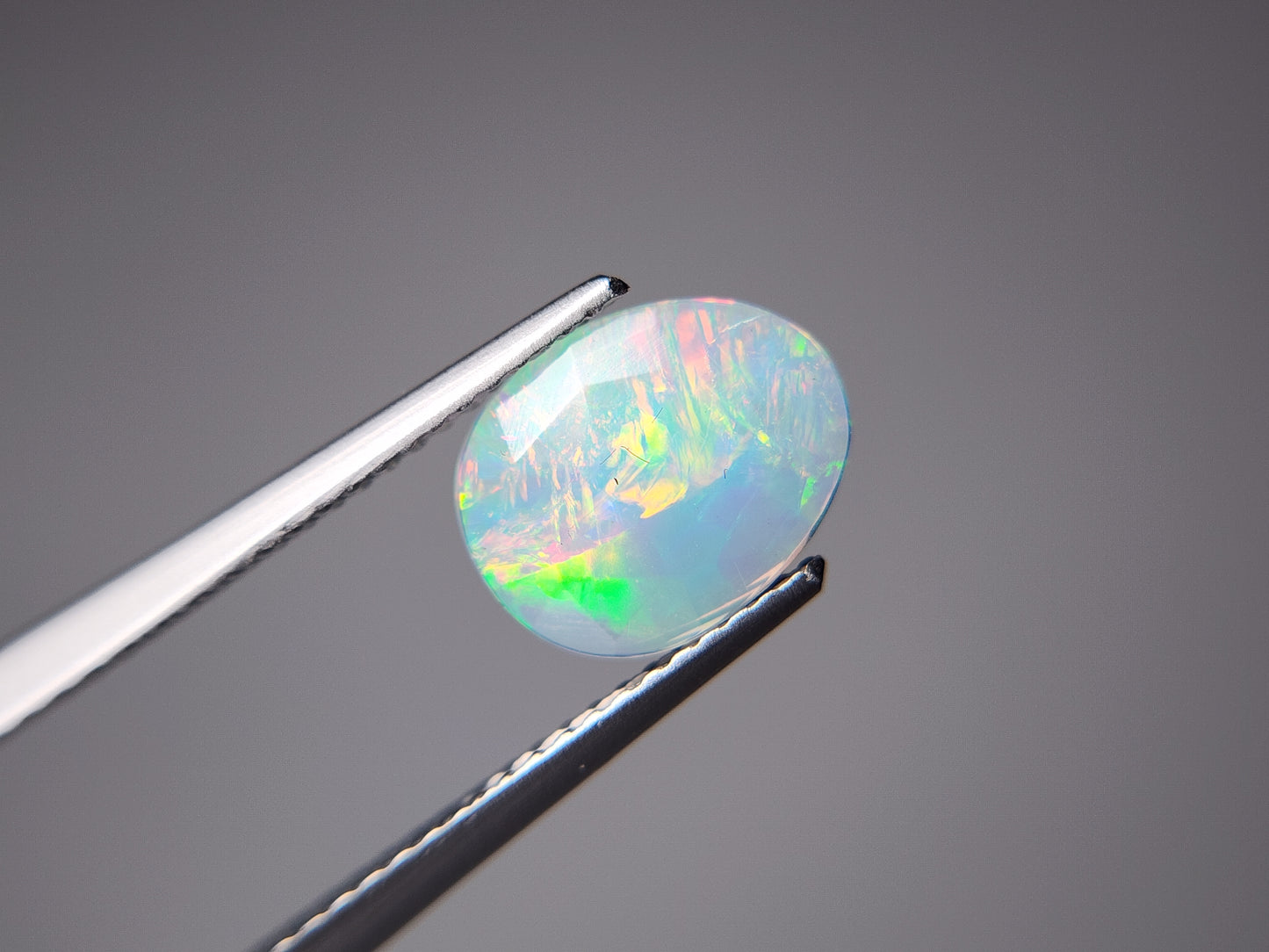 0916-18 オパール 0.75ct