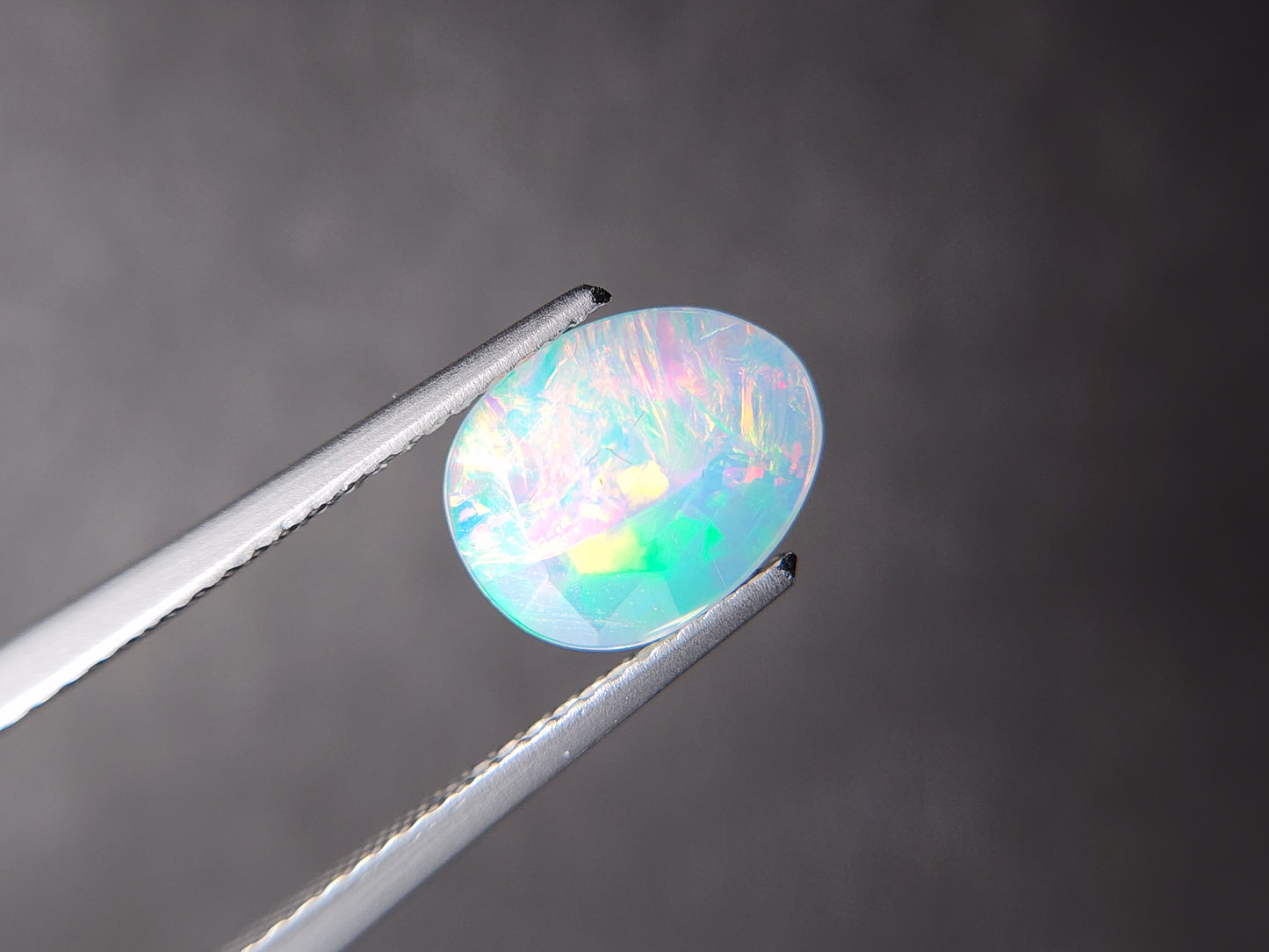 0916-18 オパール 0.75ct