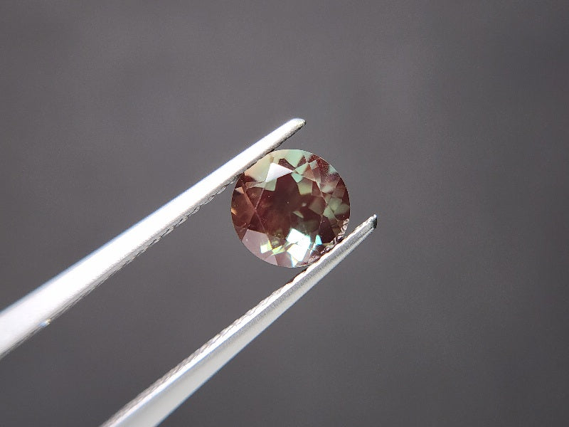 0504-1 バイカラーアンデシン 0.97ct
