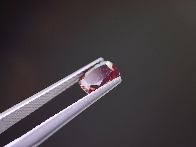 0504-4 バイカラーアンデシン 0.76ct
