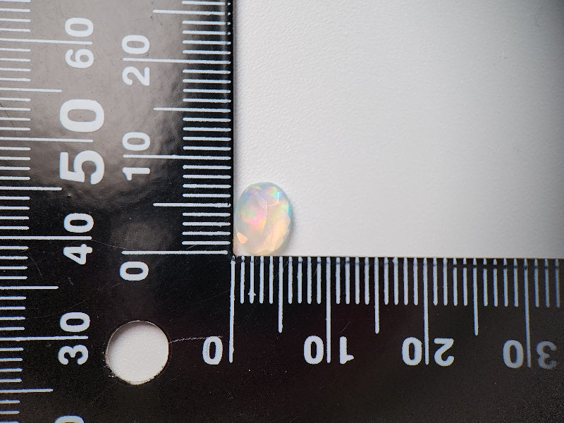 0909-1-1 オパール 0.71ct