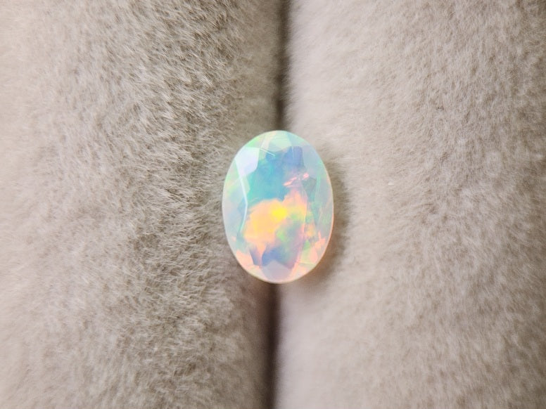 0909-2-2 オパール 0.42ct