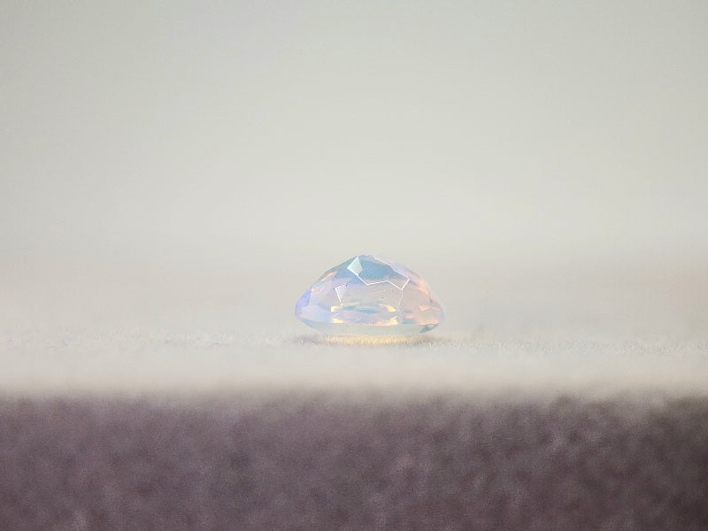 0909-2-5 オパール 0.53ct
