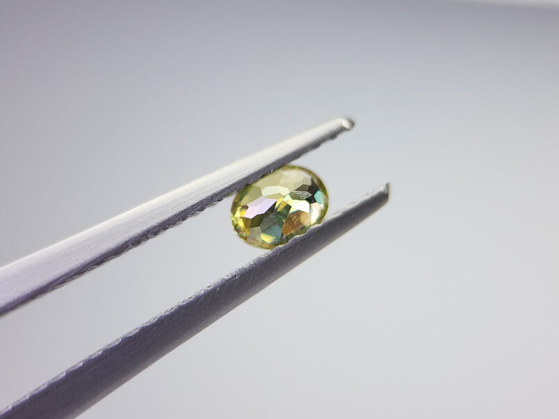 0932-9 スフェーン 0.26ct