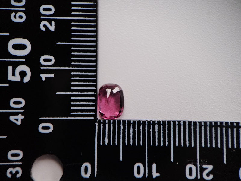 0837 スピネル 1.13ct