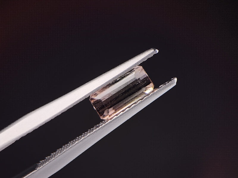 0879-10 トルマリン 0.90ct