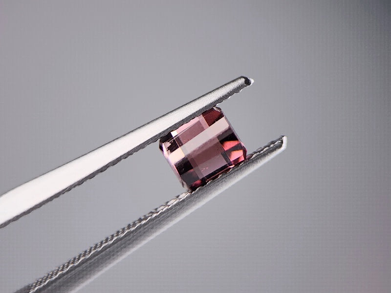 0879-11 トルマリン 0.77ct