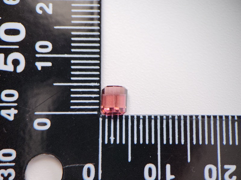 0879-11 トルマリン 0.77ct