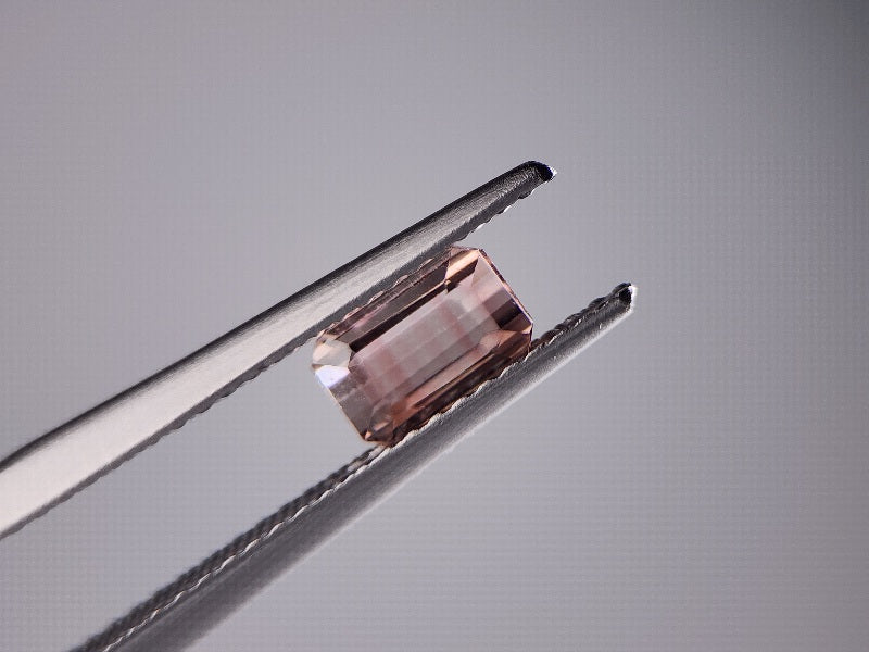 0879-13 トルマリン 0.76ct