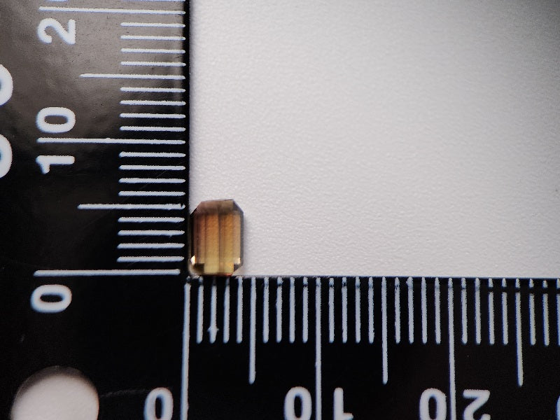 0879-17 トルマリン 0.75ct