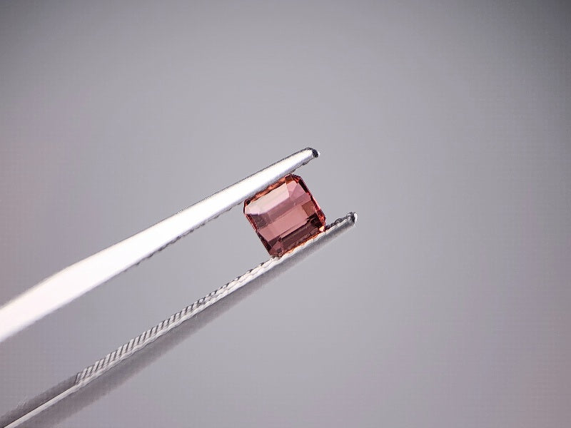 0879-73 トルマリン 0.48ct