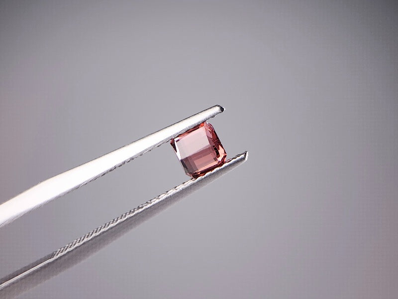 0879-73 トルマリン 0.48ct