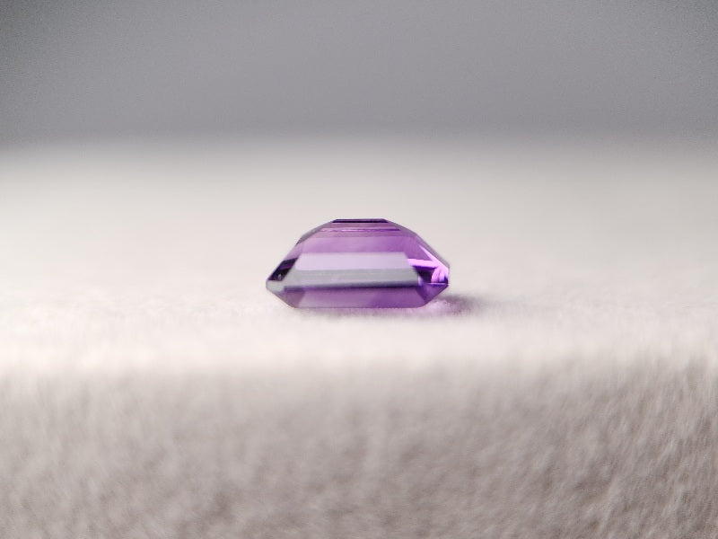 0918-2-18 アメジスト 1.36ct