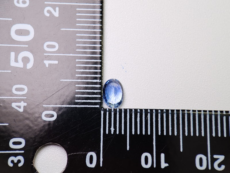 0904-12 サファイア 0.58ct