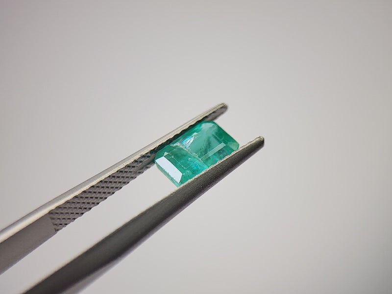 0938-3 エメラルド 1.21ct