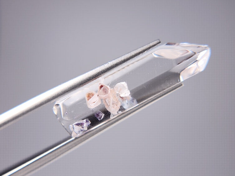 FLO-iq-1 フローライトインクォーツ 9.02ct – 東洋ルース公式