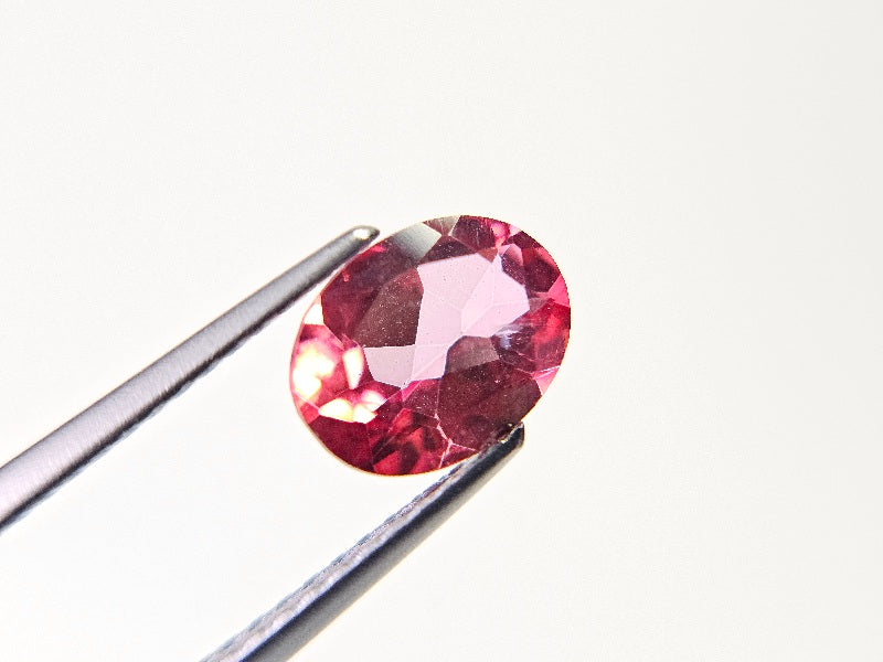 piTOt-12 ピンクトパーズ（トリートメント） 1.29ct – 東洋ルース公式