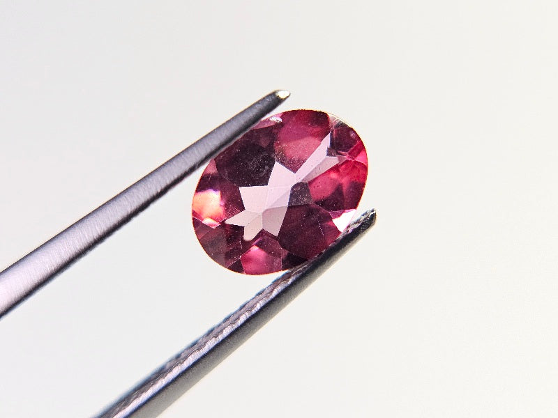 piTOt-14 ピンクトパーズ（トリートメント） 1.25ct – 東洋ルース公式