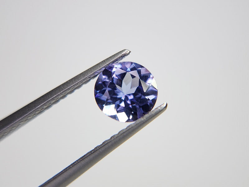 TZ-42 タンザナイト 0.77ct – 東洋ルース公式オンラインショップ