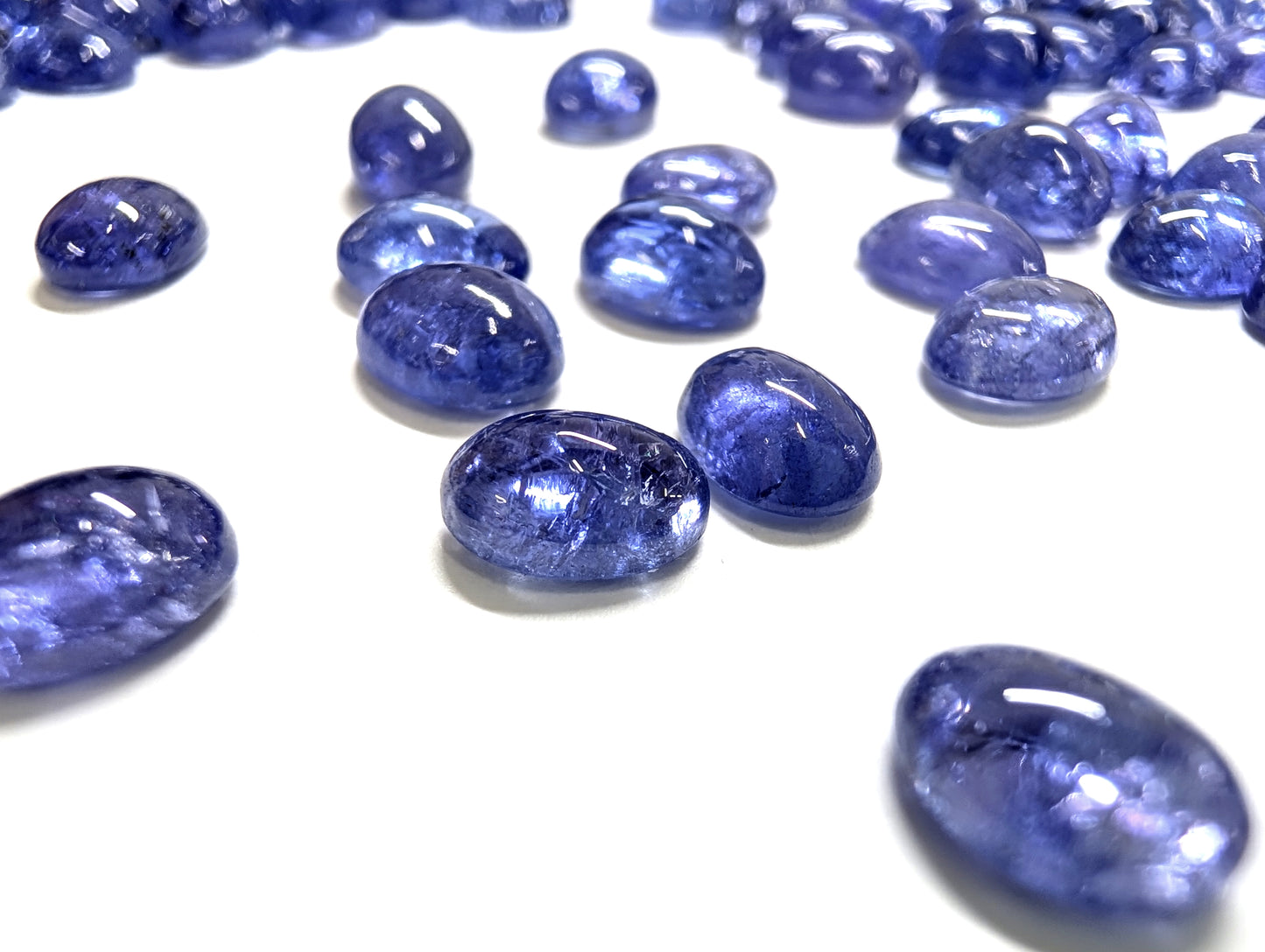 0011【ランダム発送】タンザナイト【1石あたり約1.66ct】