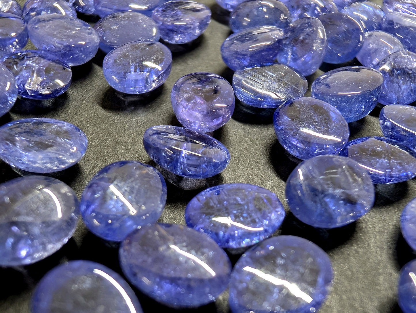 0011【ランダム発送】タンザナイト【1石あたり約1.66ct】