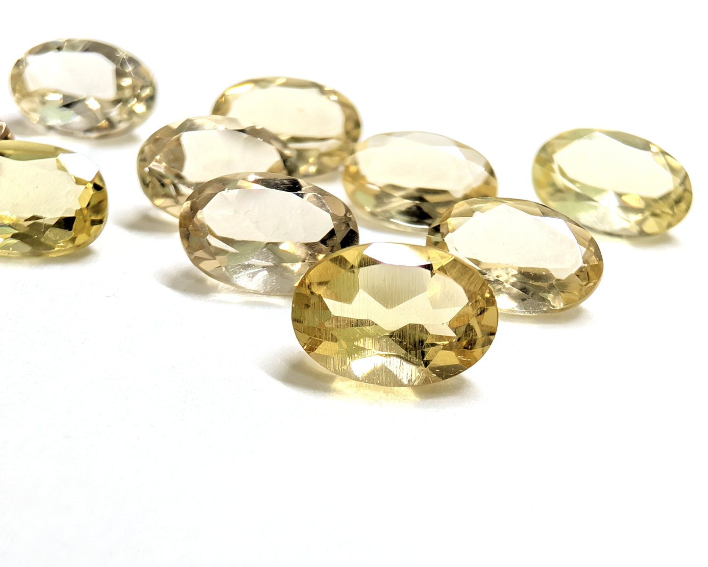 0009【ランダム発送】イエローベリル(ヘリオドール)【1石あたり約0.42ct】