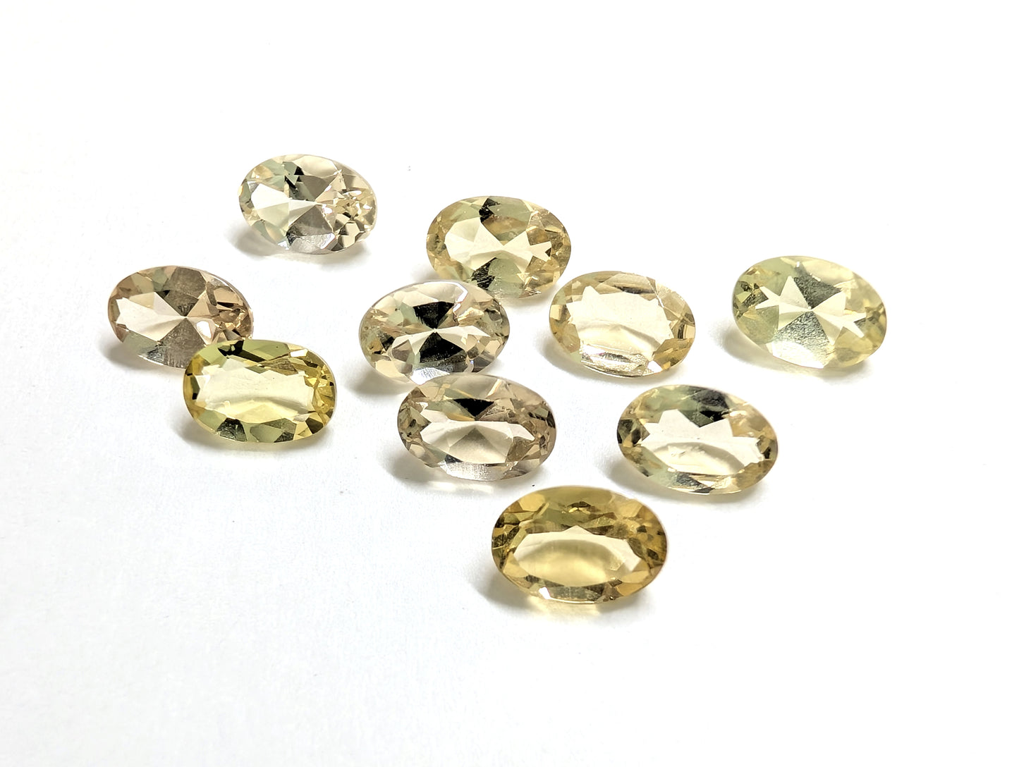 0009【ランダム発送】イエローベリル(ヘリオドール)【1石あたり約0.42ct】