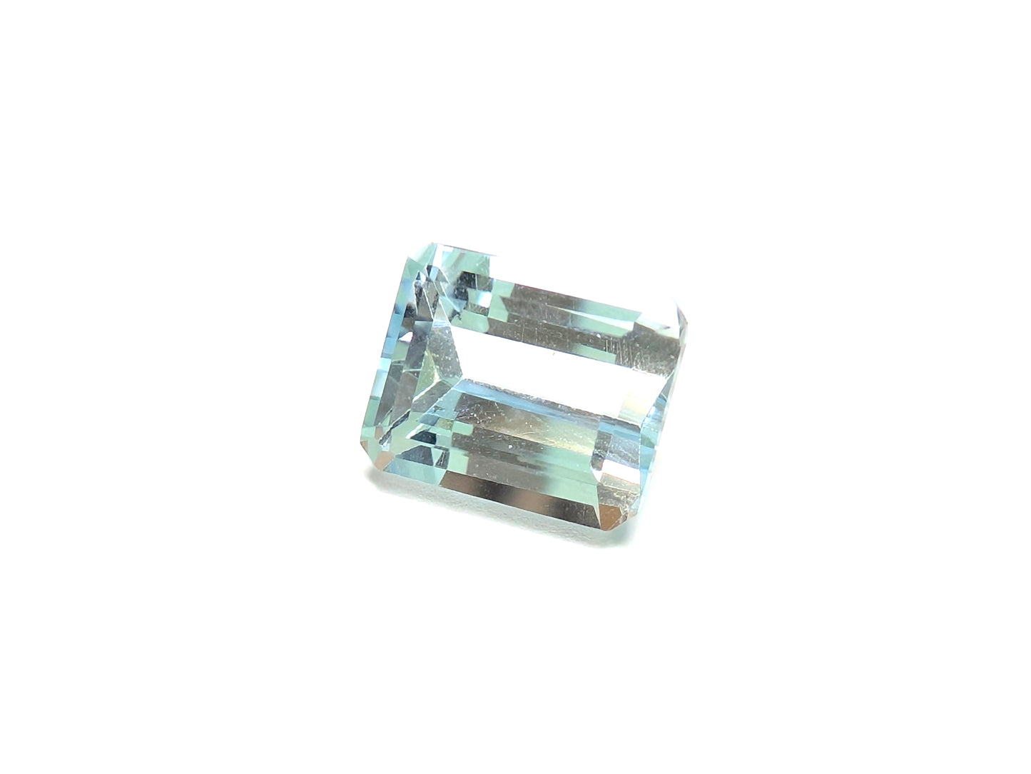 0084 バイカラートパーズ 3.56ct