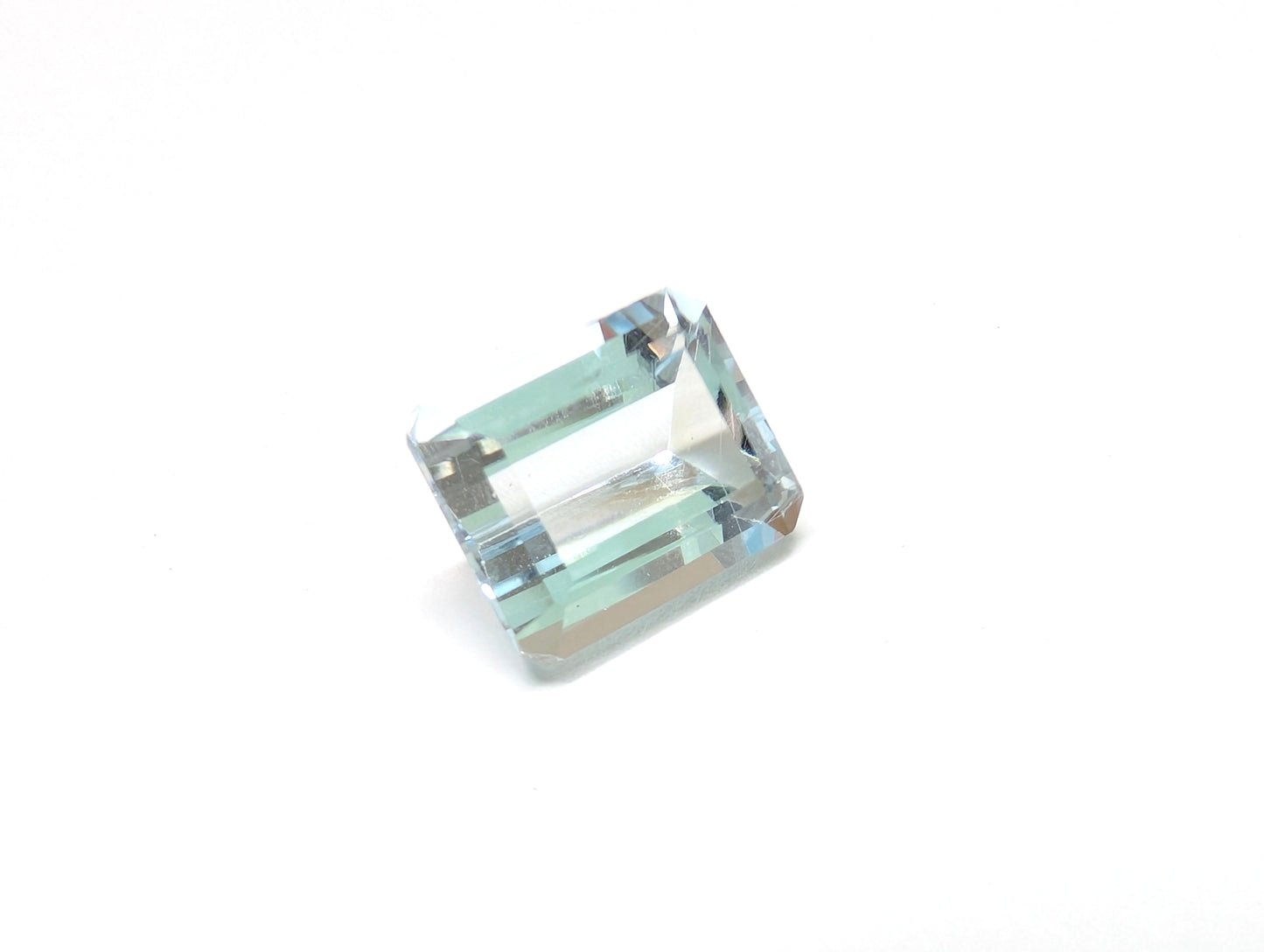 0084 バイカラートパーズ 3.56ct