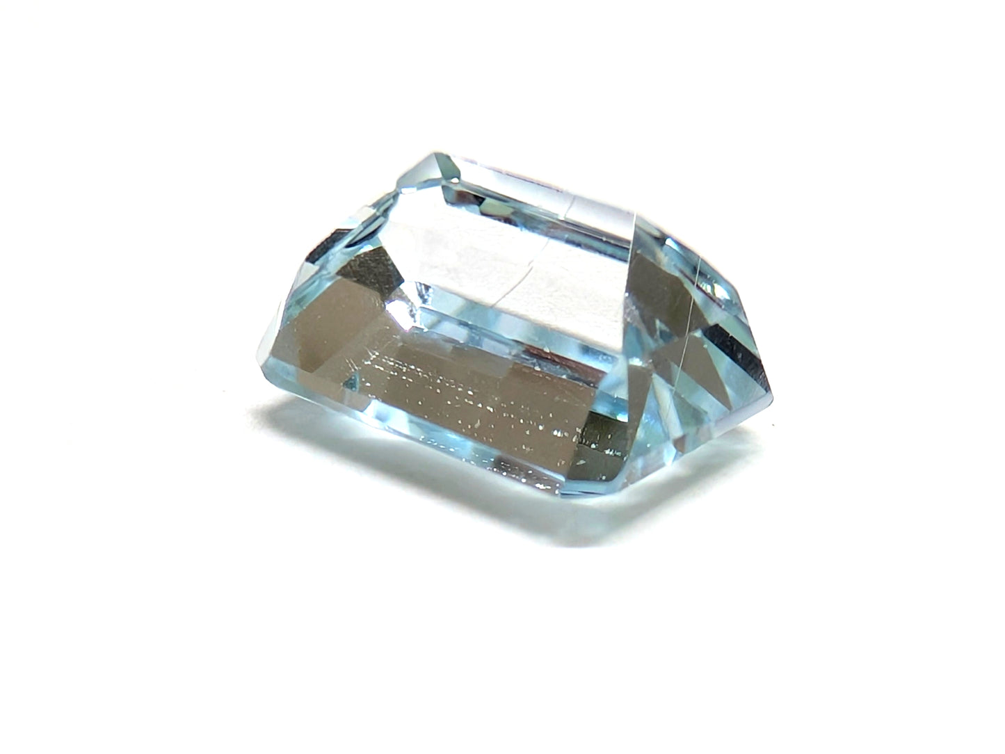 0084 バイカラートパーズ 3.56ct