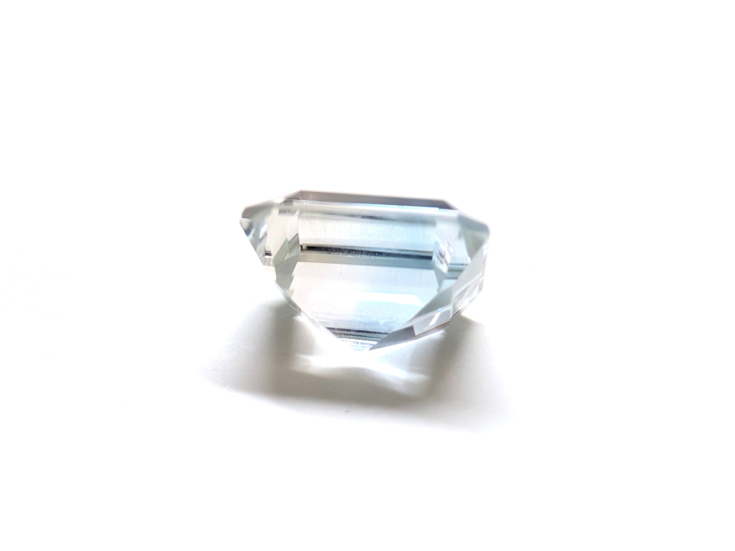0085 バイカラートパーズ 3.51ct