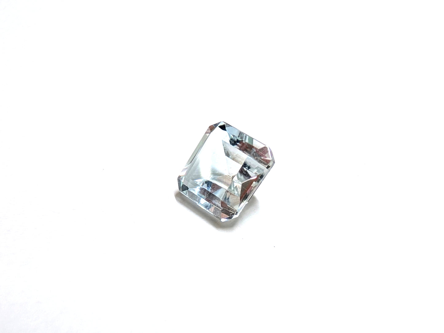 0085 バイカラートパーズ 3.51ct