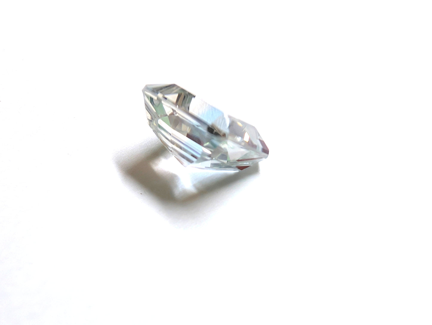 0085 バイカラートパーズ 3.51ct