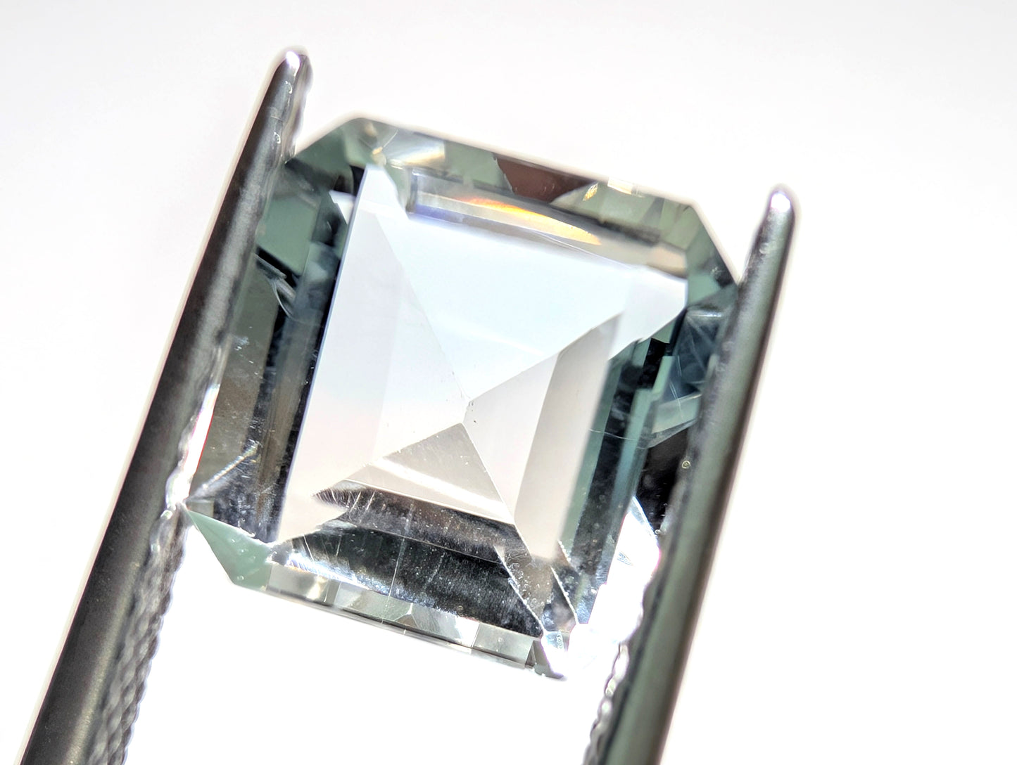 0085 バイカラートパーズ 3.51ct