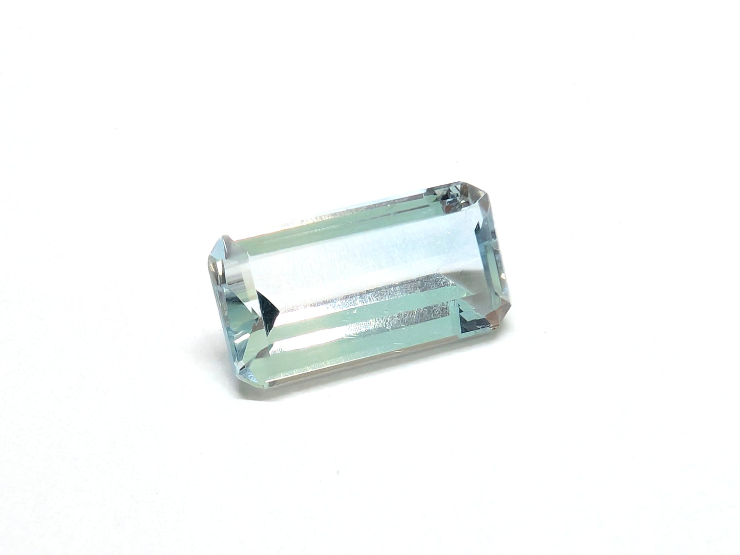 0086 バイカラートパーズ 3.56ct