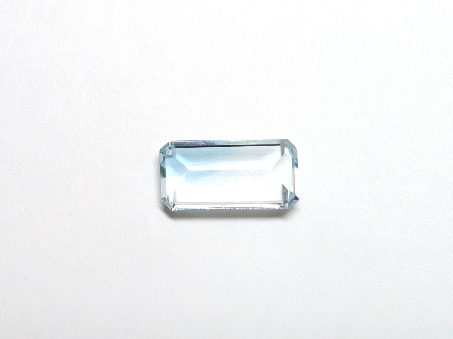 0086 バイカラートパーズ 3.56ct