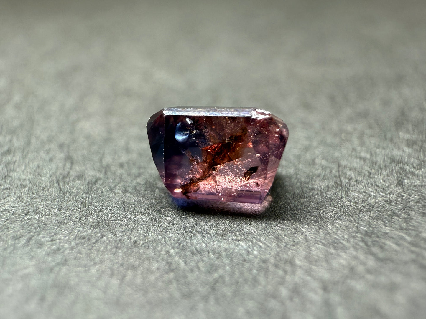 0305 ウィンザーサファイア 0.99ct