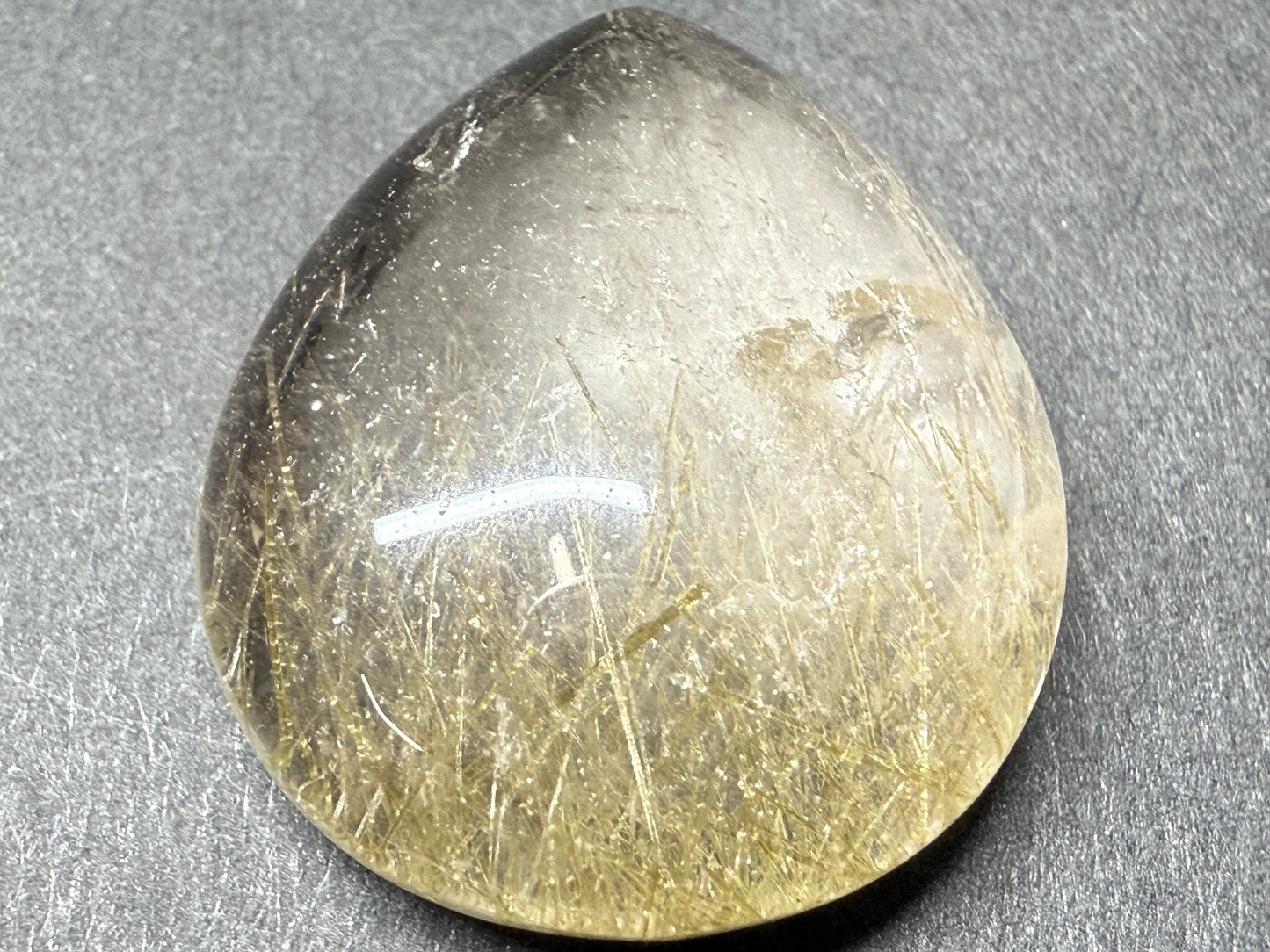 0857 グリーントルマリンルチルインクォーツ(欠けあり) 40.87ct