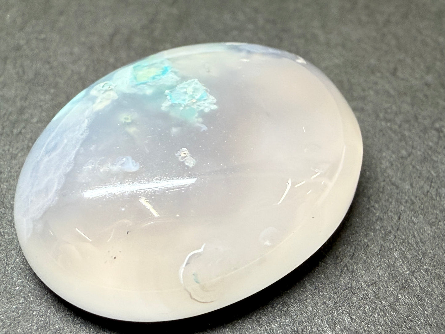0395 クリソコーラインカルセドニー 31.21ct