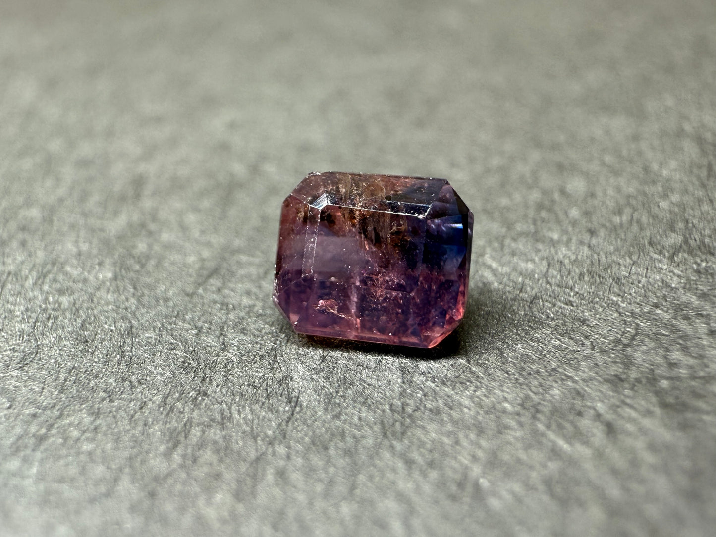 0305 ウィンザーサファイア 0.99ct
