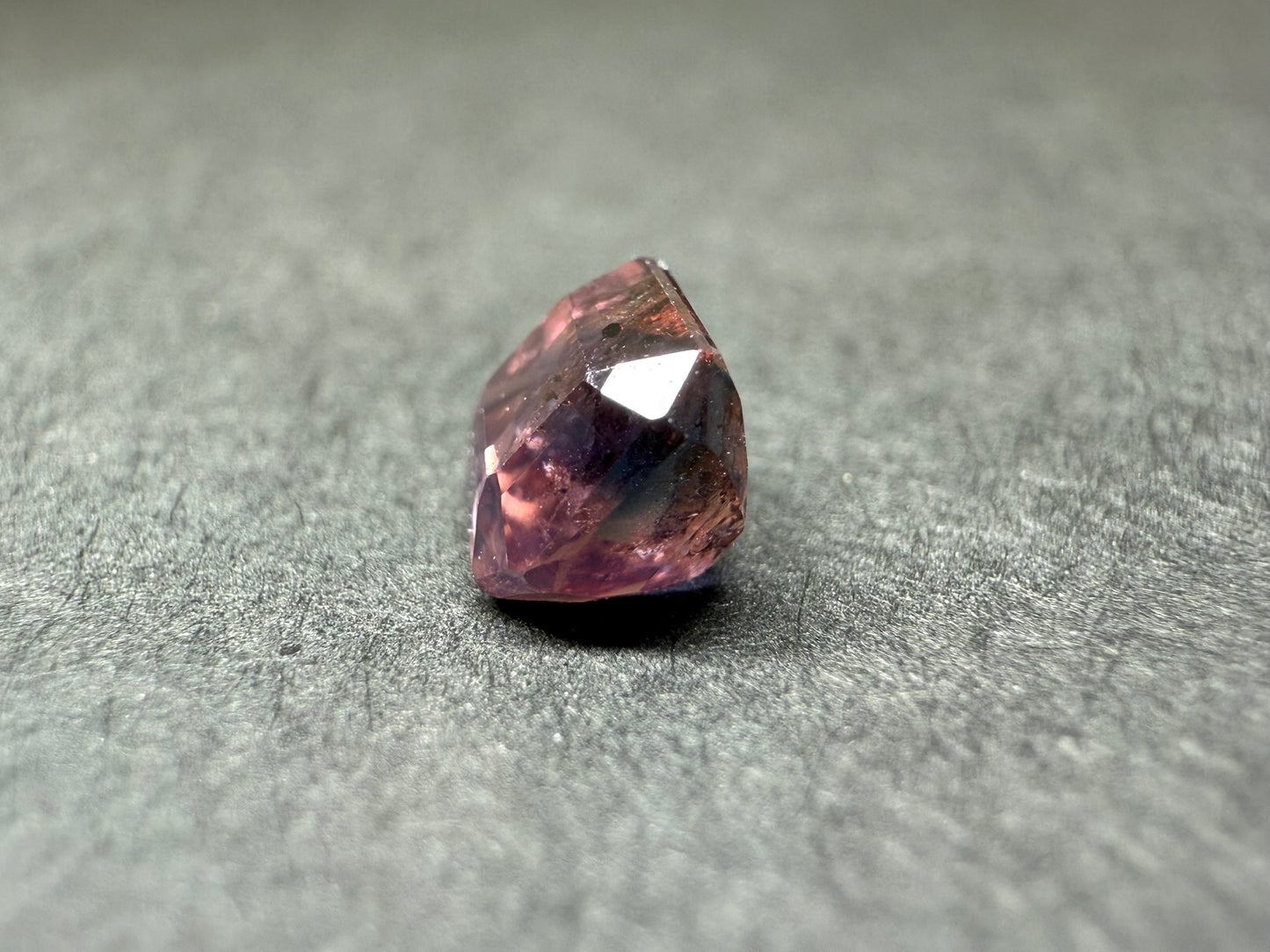 0305 ウィンザーサファイア 0.99ct