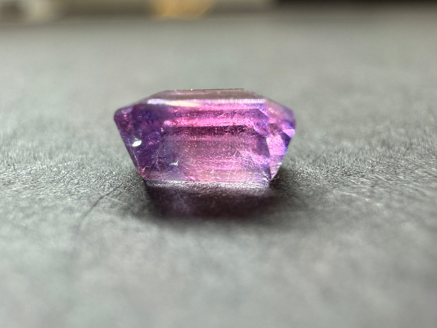 0303 ウィンザーサファイア 0.98ct