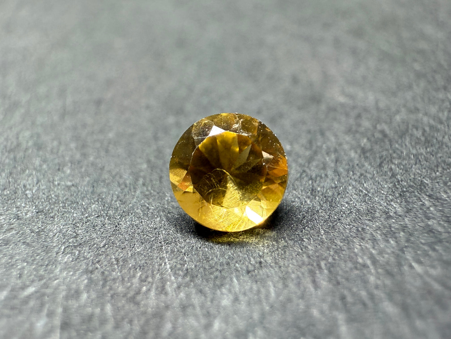 0545 コンドロダイト 0.26ct