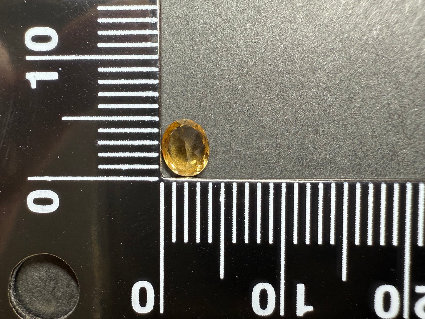 0547 コンドロダイト 0.29ct