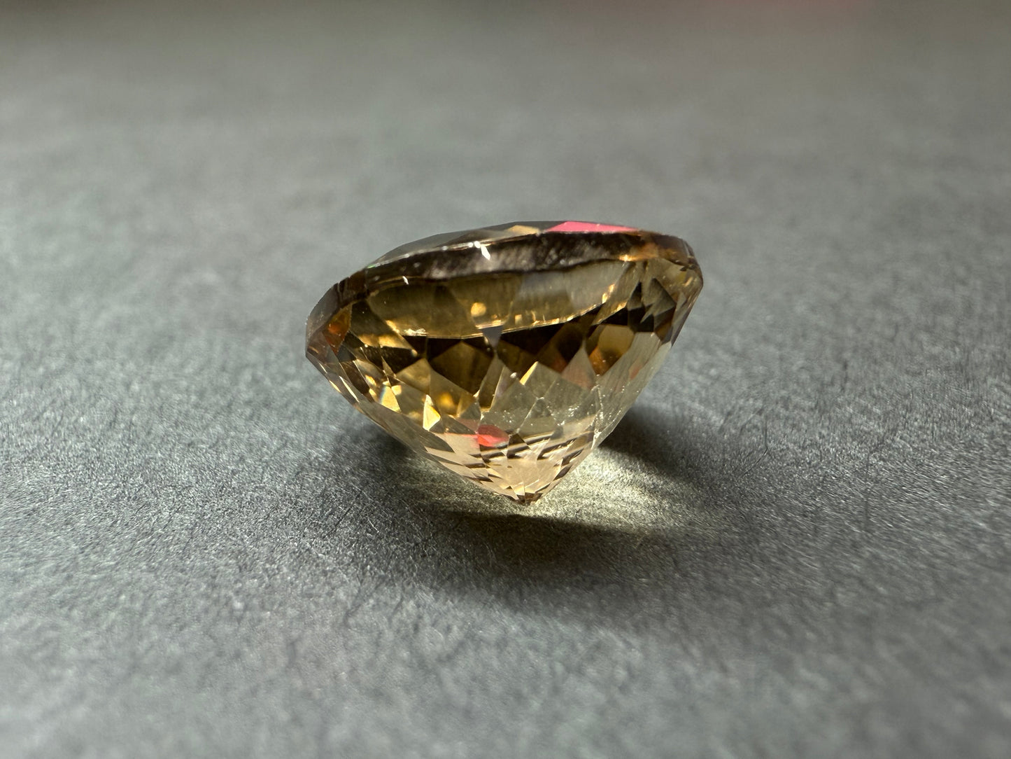 0792 シャンパンスキャポライト 4.41ct